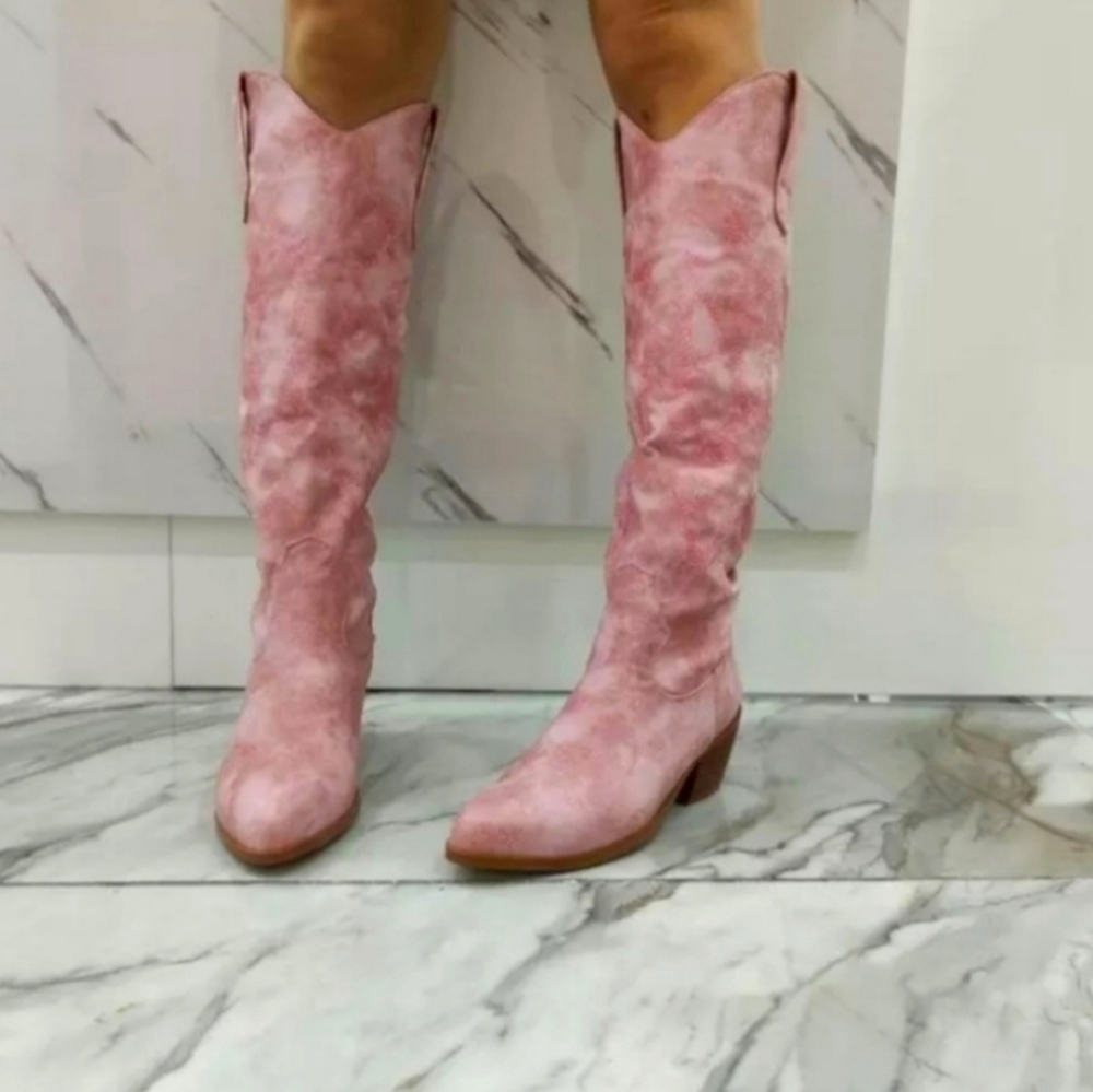 Cowboy boots women